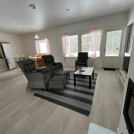 Apartamento Kuokkamaantie, *