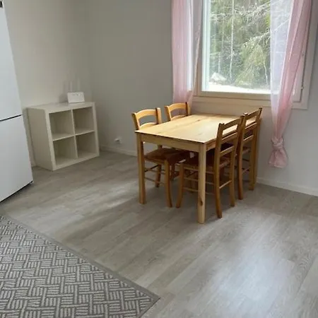 Apartamento Kuokkamaantie,